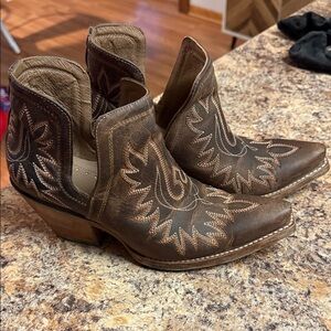 Ariat Dixon Western Embroidered Ankle Boots - Brown
